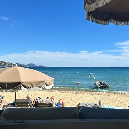 La Mediterranee Comme Vous L'aviez Revee * Saint-Raphael (Var)