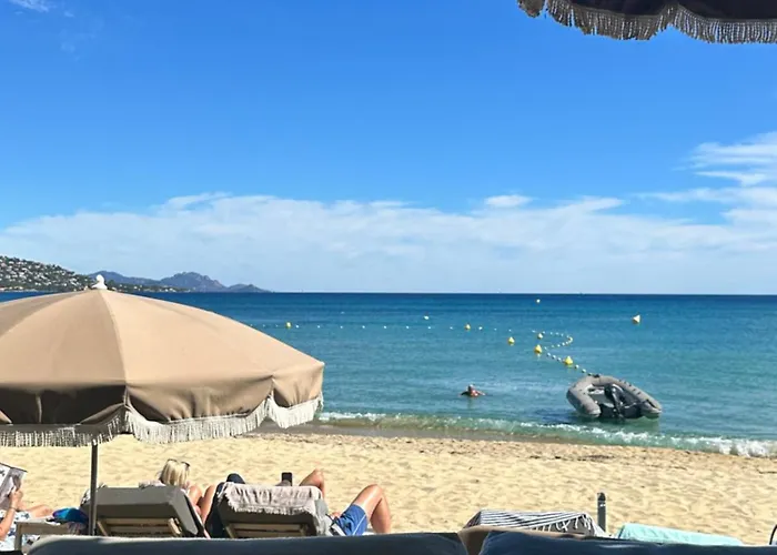 La Mediterranee Comme Vous L'aviez Revee * Saint-Raphaël